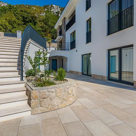Villa Vinodol Hilltop Estate Bribir (Primorje-Gorski Kotar)