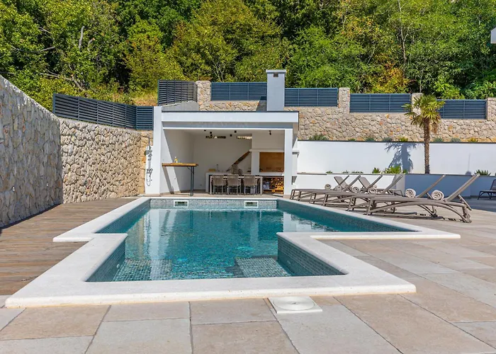 Vinodol Hilltop Estate Villa