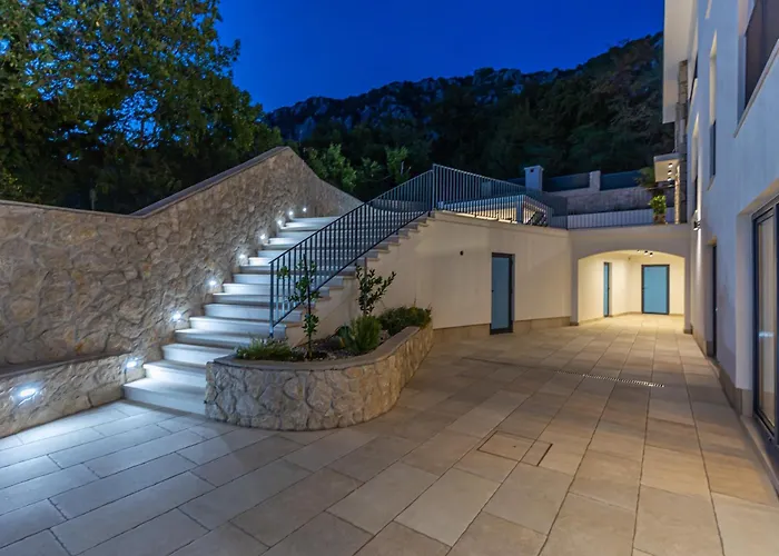 Villa Vinodol Hilltop Estate Bribir
