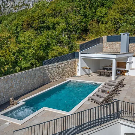 Villa Vinodol Hilltop Estate Bribir (Primorje-Gorski Kotar)