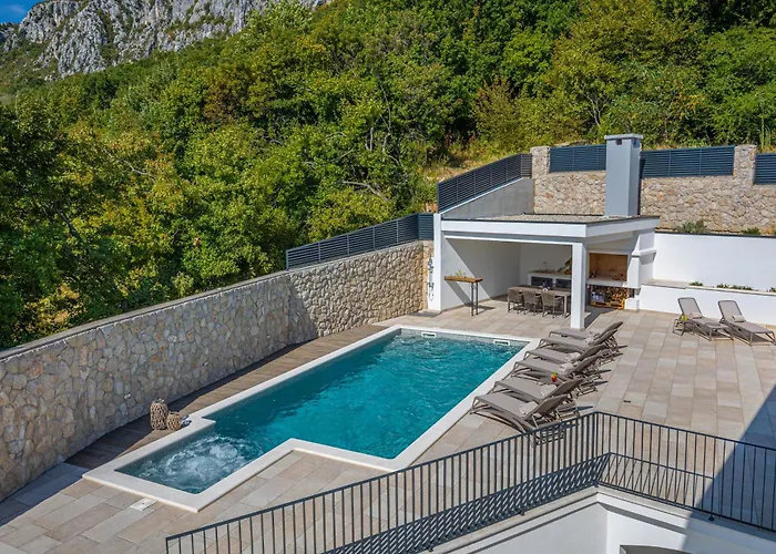 Villa Vinodol Hilltop Estate Bribir (Primorje-Gorski Kotar)